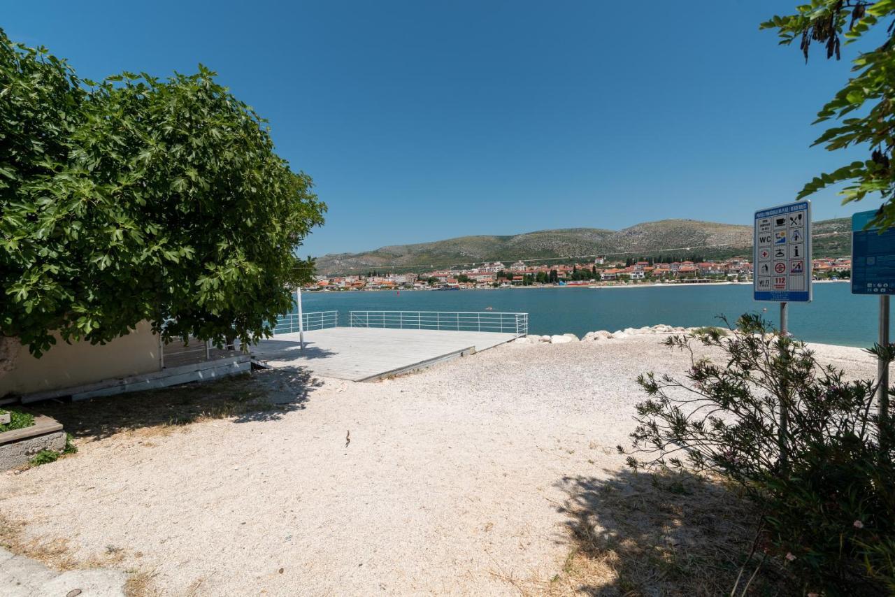 Studio Apartman Duje Trogir Exterior foto