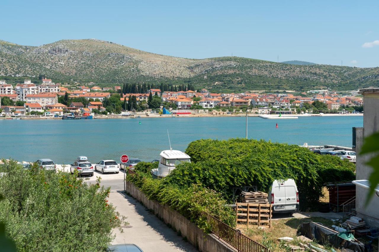 Studio Apartman Duje Trogir Exterior foto